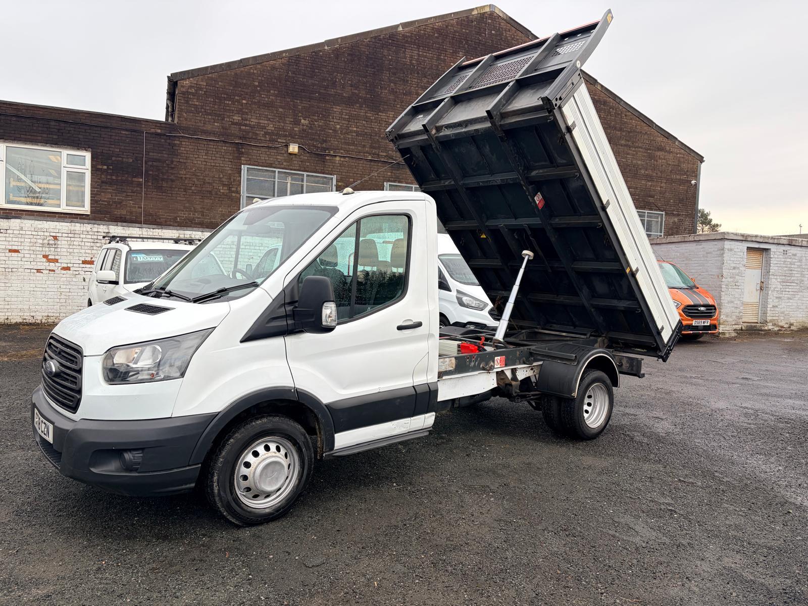Ford Transit 2.0 350 EcoBlue Tipper 2dr Diesel Manual RWD L2 H1 Euro 6 (DRW) (130 ps)