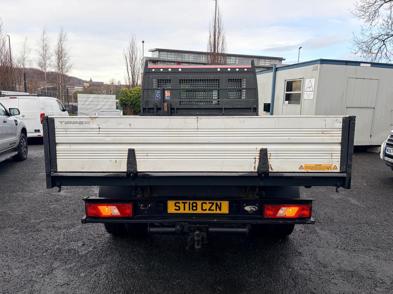 Ford Transit 2.0 350 EcoBlue Tipper 2dr Diesel Manual RWD L2 H1 Euro 6 (DRW) (130 ps)