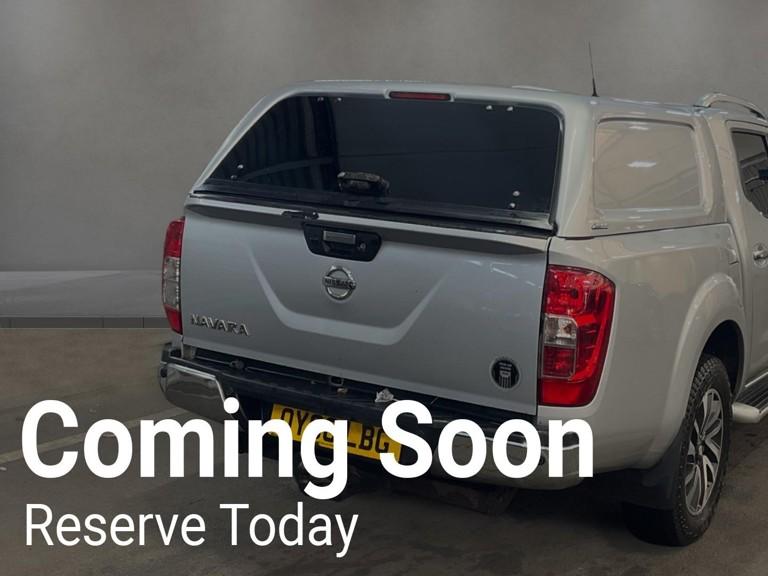 Nissan Navara 2.3 dCi Tekna Pickup Double Cab 4dr Diesel Manual 4WD Euro 6 (s/s) (190 ps)