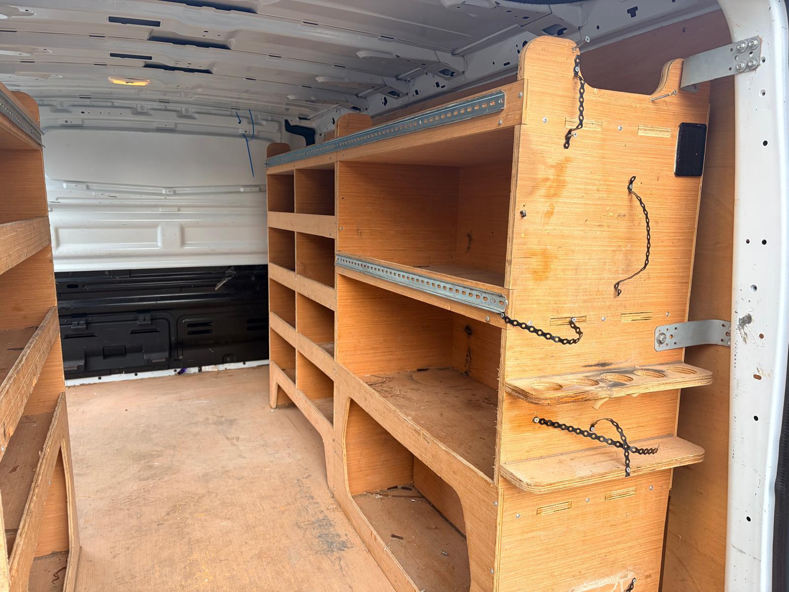 Renault Trafic 2.0 dCi ENERGY 30 Business+ Panel Van 5dr Diesel Manual LWB Standard Roof Euro 6 (s/s) (120 ps)