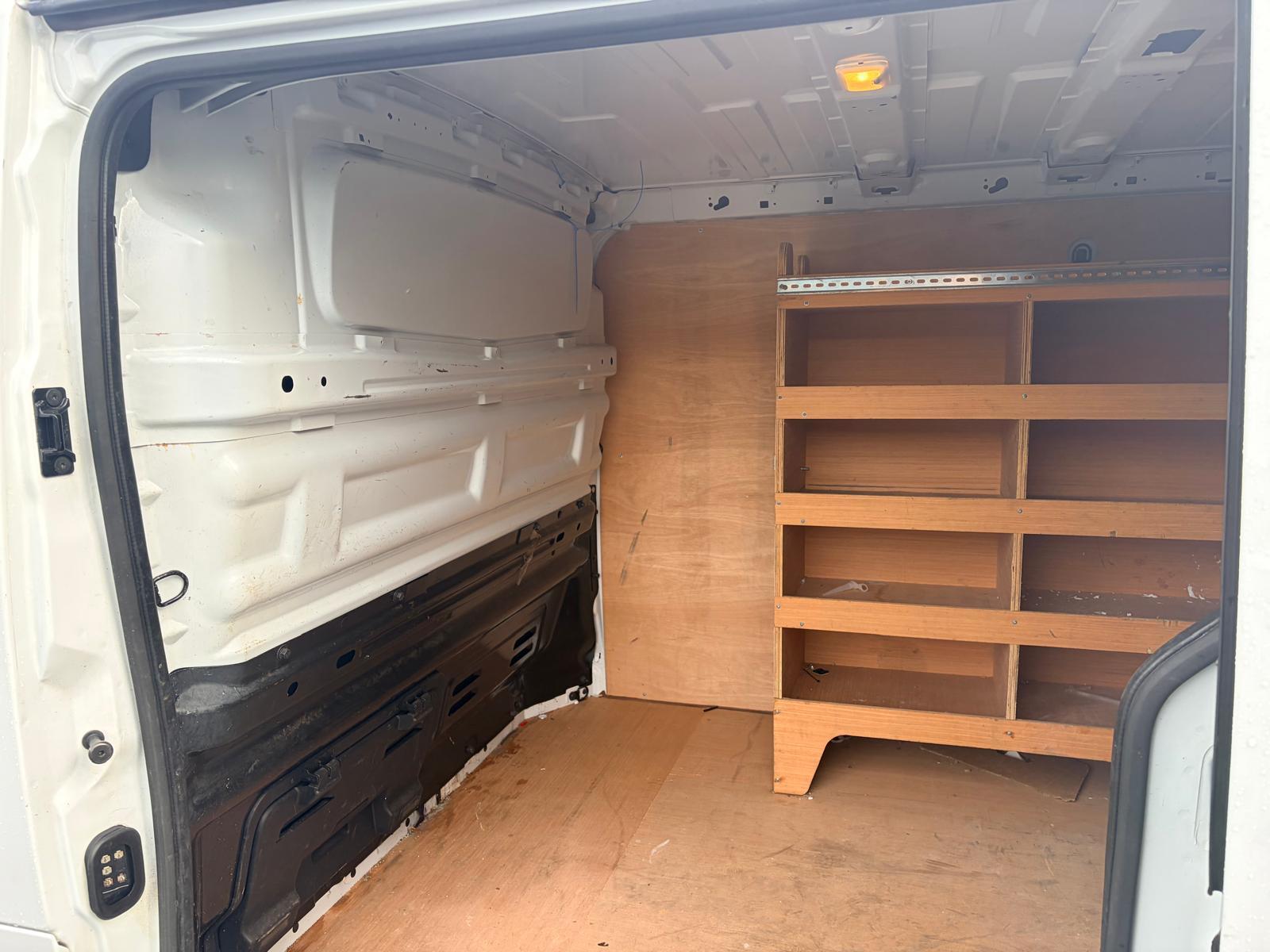 Renault Trafic 2.0 dCi ENERGY 30 Business+ Panel Van 5dr Diesel Manual LWB Standard Roof Euro 6 (s/s) (120 ps)