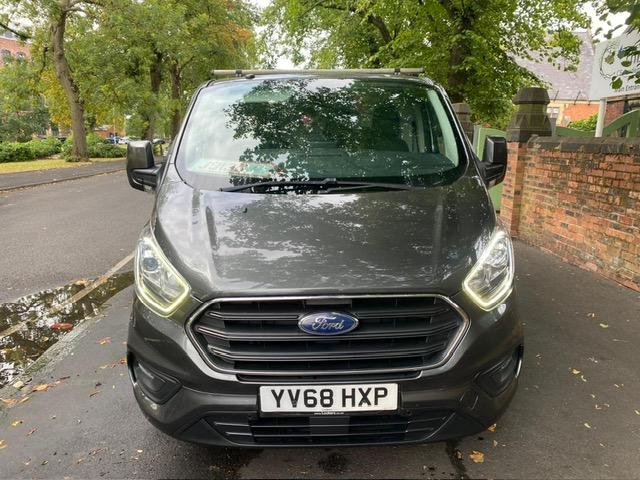 Ford Transit Custom 2.0 300 EcoBlue Limited Panel Van 5dr Diesel Manual L2 H1 Euro 6 (130 ps)