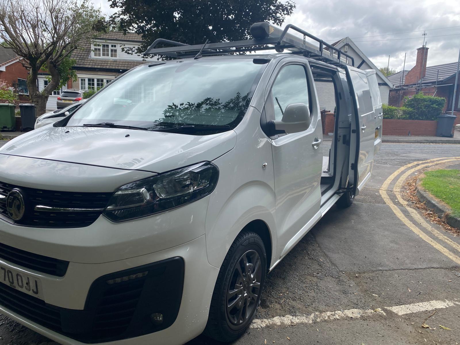 Vauxhall Vivaro 2.0 Turbo D 3100 Sportive Panel Van 5dr Diesel Manual L1 H1 Euro 6 (s/s) (120 ps)