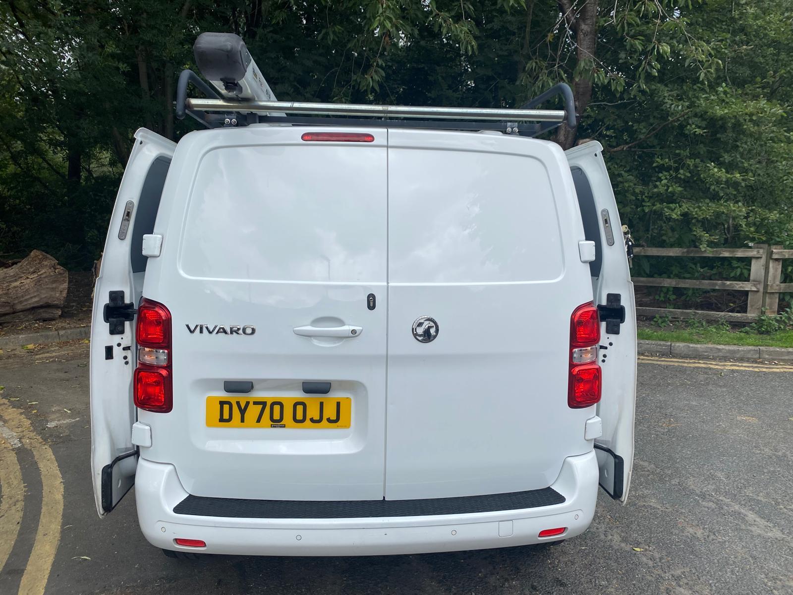 Vauxhall Vivaro 2.0 Turbo D 3100 Sportive Panel Van 5dr Diesel Manual L1 H1 Euro 6 (s/s) (120 ps)