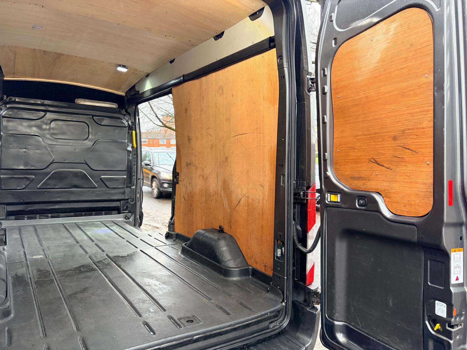 Ford Transit 2.0 350 EcoBlue Limited Panel Van 5dr Diesel Manual RWD L3 H3 Euro 6 (s/s) (185 ps)