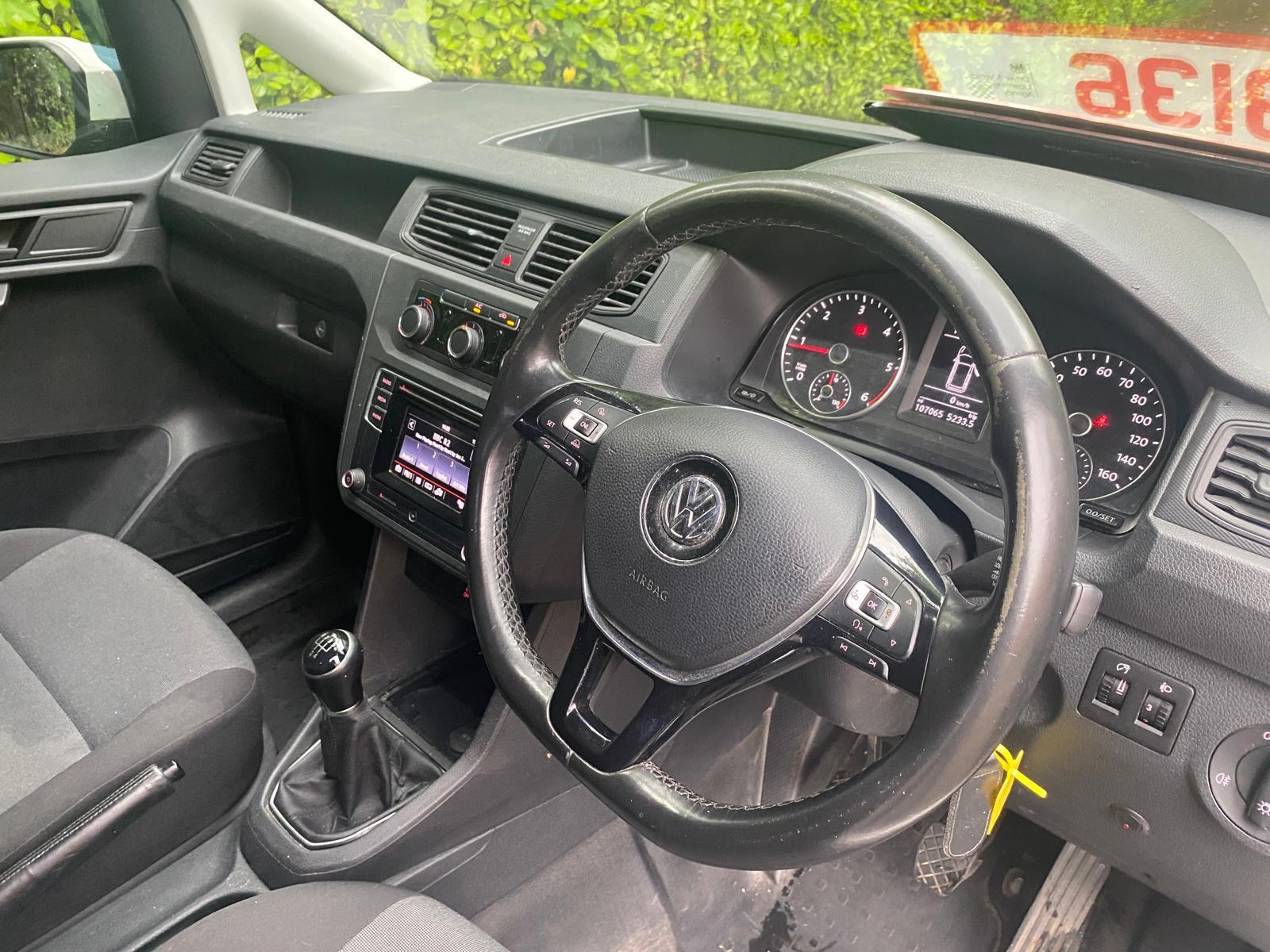 Volkswagen Caddy 2.0 TDI C20 BlueMotion Tech Trendline Panel Van 5dr Diesel Manual SWB Euro 6 (s/s) (102 ps)