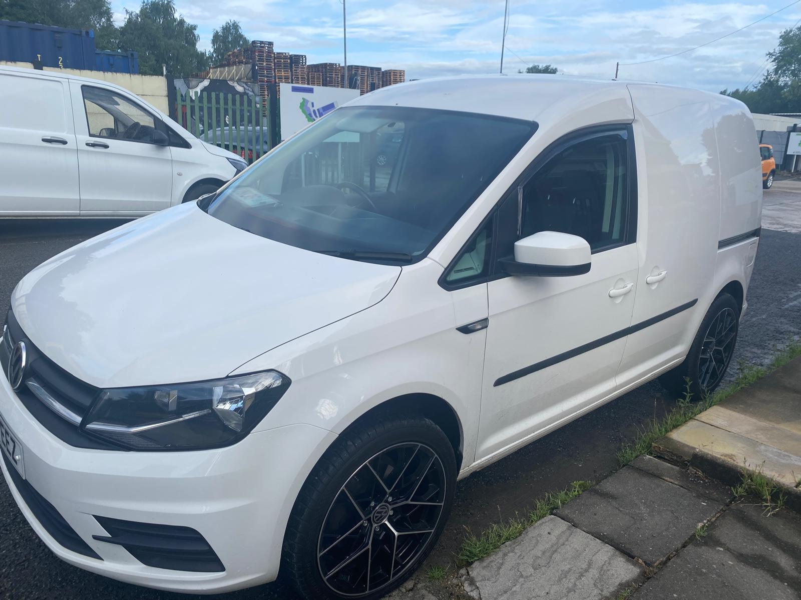 Volkswagen Caddy 2.0 TDI C20 BlueMotion Tech Trendline Panel Van 5dr Diesel Manual SWB Euro 6 (s/s) (102 ps)