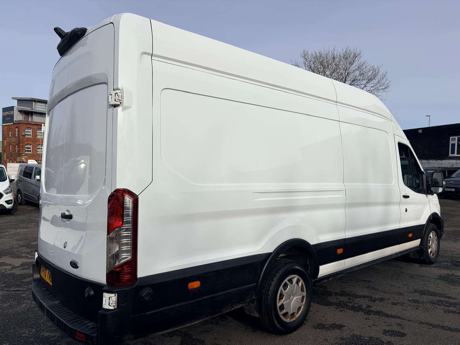 Ford Transit 2.0 350 EcoBlue Trend 6dr Diesel Manual RWD L4 H3 Euro 6 (s/s) (130 ps)