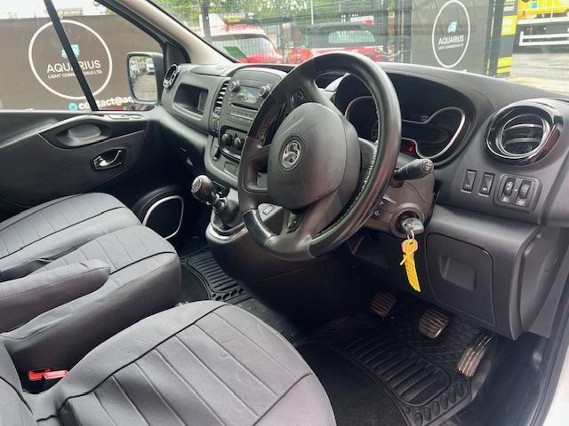 Vauxhall Vivaro 1.6 CDTi 2900 Sportive Panel Van 5dr Diesel Manual L2 H1 Euro 6 (120 ps)