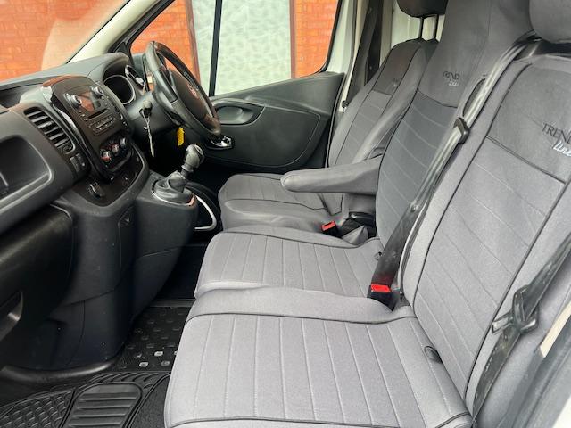 Vauxhall Vivaro 1.6 CDTi 2900 Sportive Panel Van 5dr Diesel Manual L2 H1 Euro 6 (120 ps)