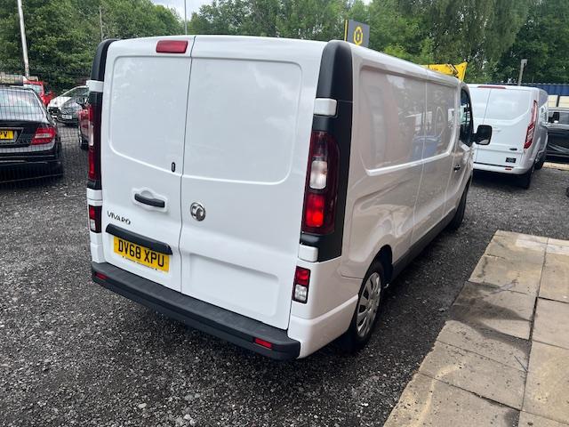 Vauxhall Vivaro 1.6 CDTi 2900 Sportive Panel Van 5dr Diesel Manual L2 H1 Euro 6 (120 ps)