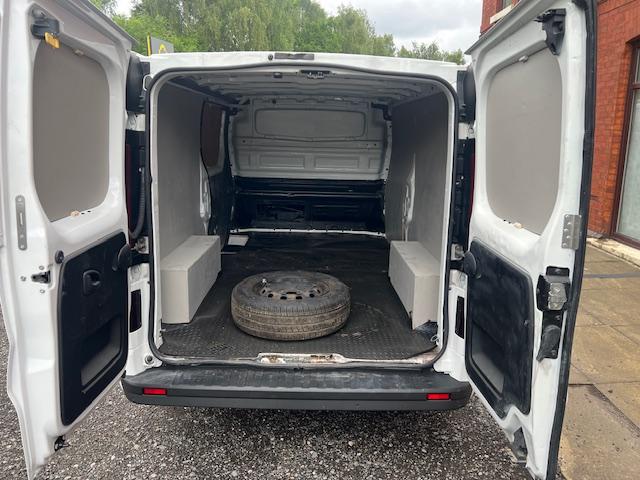 Vauxhall Vivaro 1.6 CDTi 2900 Sportive Panel Van 5dr Diesel Manual L2 H1 Euro 6 (120 ps)
