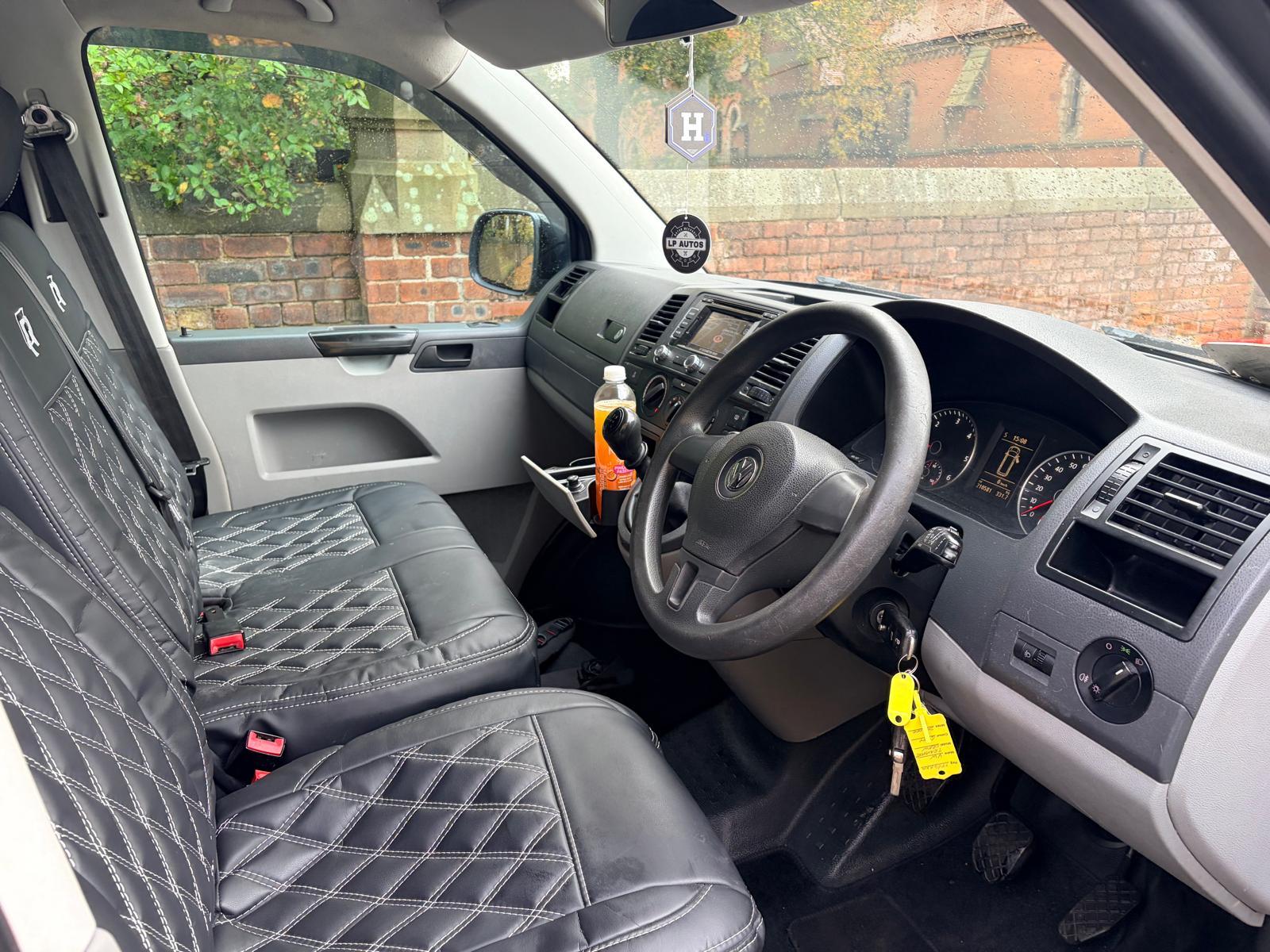 Volkswagen Transporter 2.0 TDI T32 Startline Kombi 4dr Diesel Manual L1 H1 (198 g/km, 138.08 bhp)