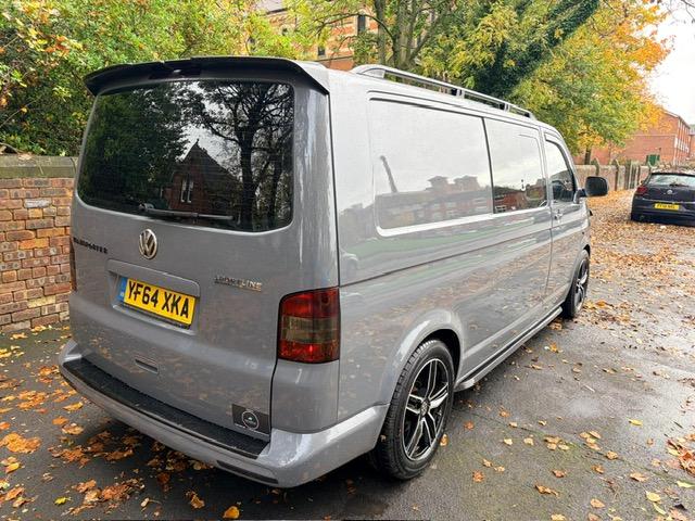 Volkswagen Transporter 2.0 TDI T32 Startline Kombi 4dr Diesel Manual L1 H1 (198 g/km, 138.08 bhp)