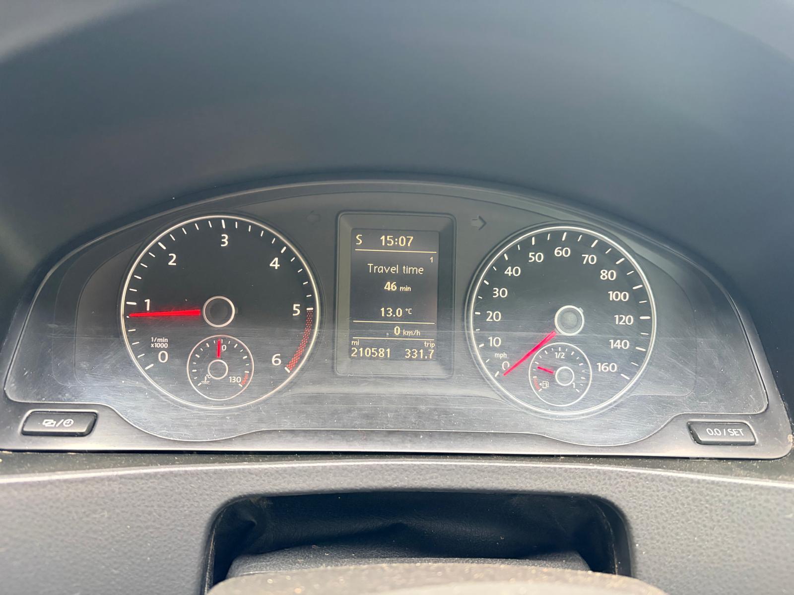 Volkswagen Transporter 2.0 TDI T32 Startline Kombi 4dr Diesel Manual L1 H1 (198 g/km, 138.08 bhp)