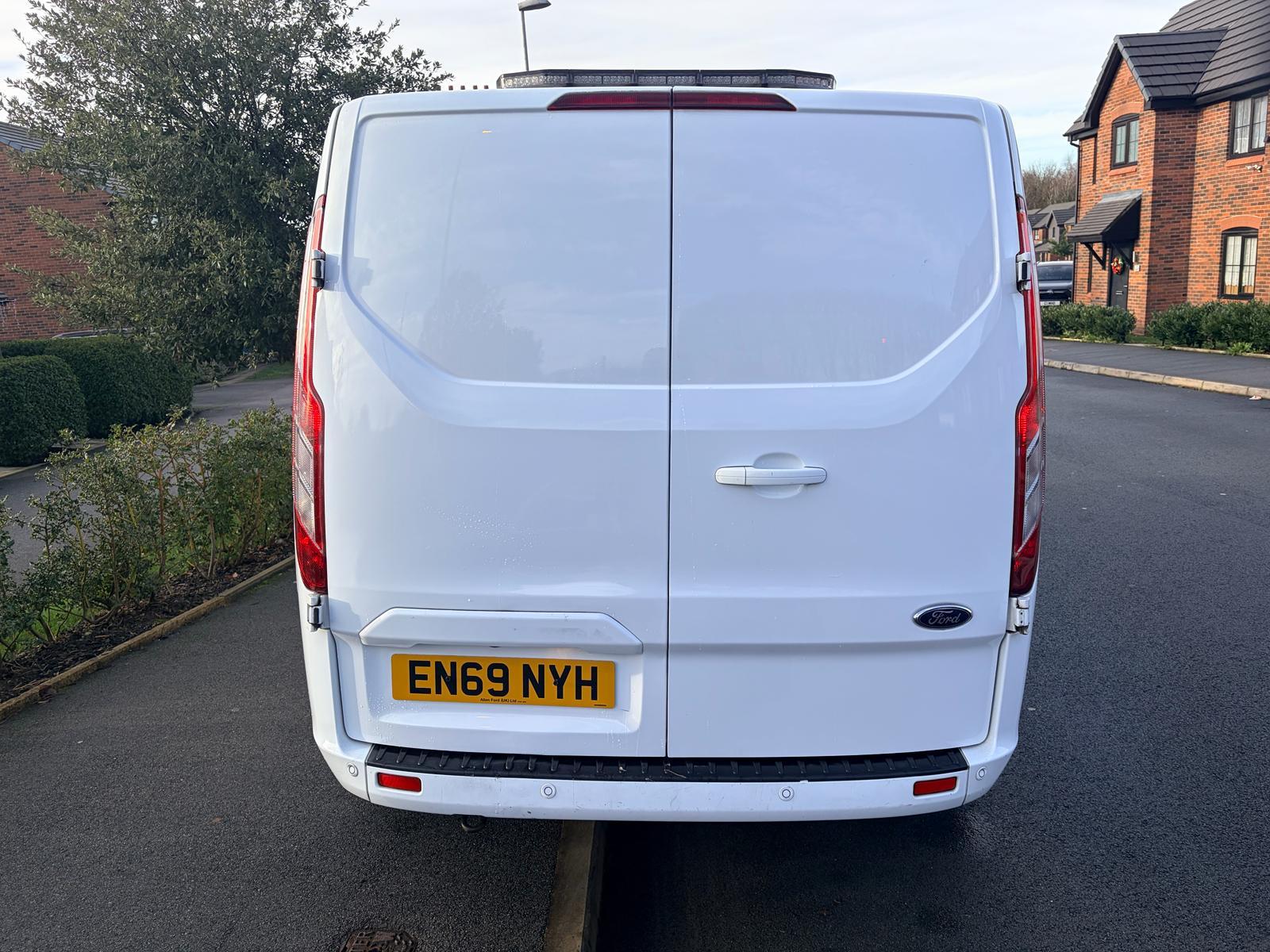 Ford Transit Custom 2.0 280 EcoBlue Limited Panel Van 5dr Diesel Manual L1 H1 Euro 6 (s/s) (130 ps)