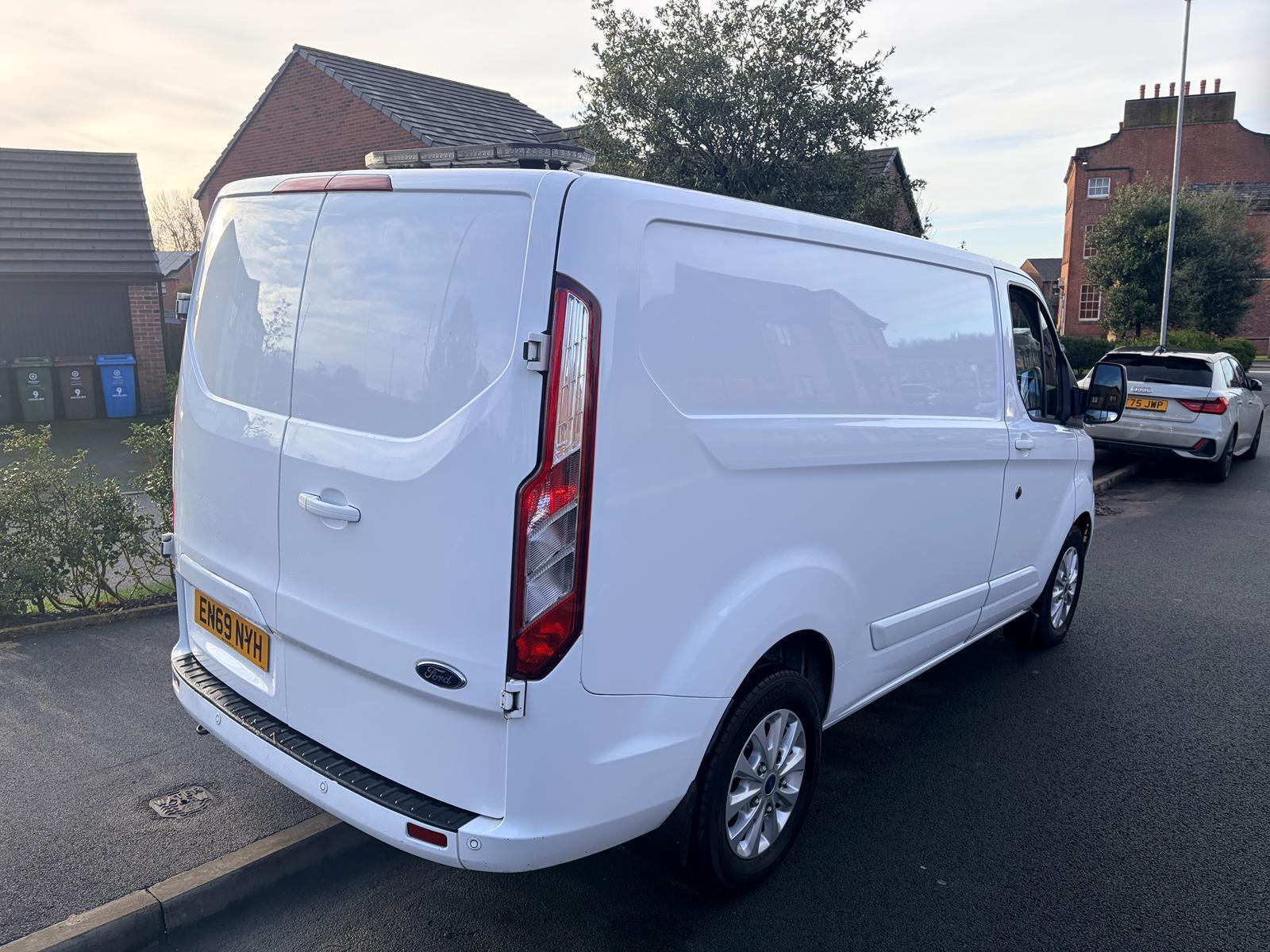 Ford Transit Custom 2.0 280 EcoBlue Limited Panel Van 5dr Diesel Manual L1 H1 Euro 6 (s/s) (130 ps)