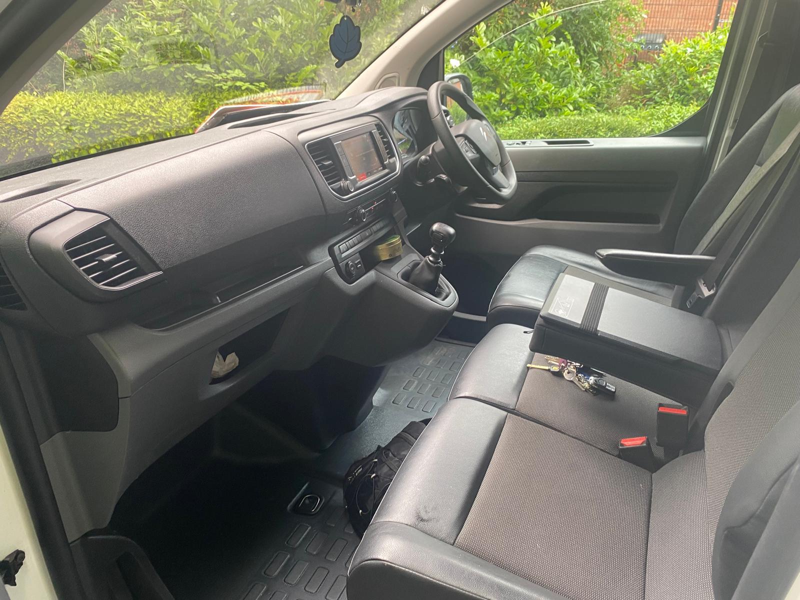 Citroen Dispatch 2.0 BlueHDi 1400 Enterprise M Panel Van 6dr Diesel Manual FWD 2 Euro 6 (s/s) (120 ps)