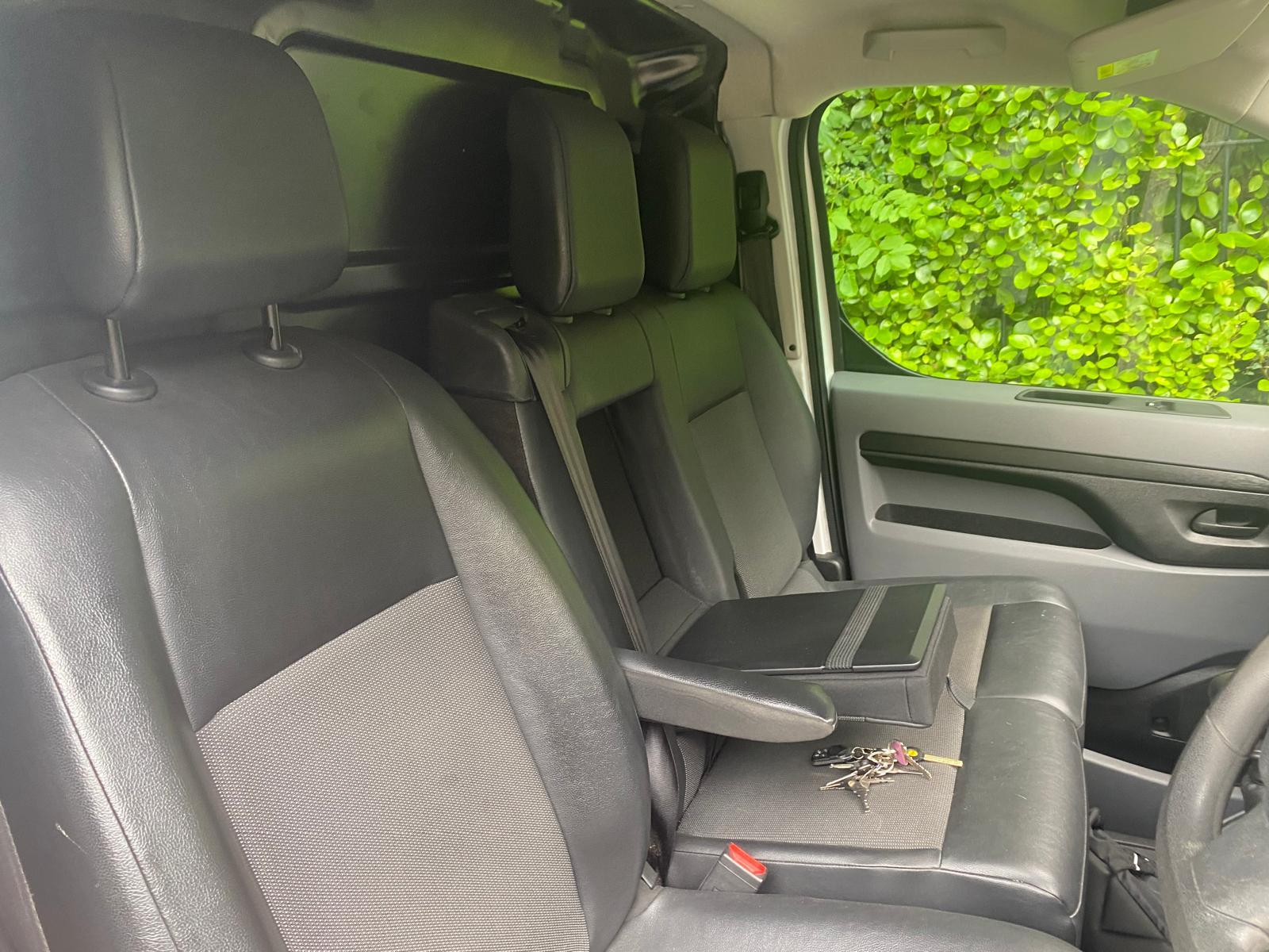 Citroen Dispatch 2.0 BlueHDi 1400 Enterprise M Panel Van 6dr Diesel Manual FWD 2 Euro 6 (s/s) (120 ps)