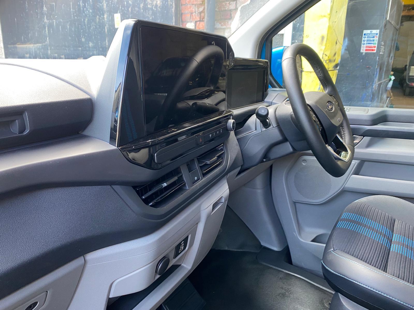 Ford E-Transit Custom 320 65kWh Sport Panel Van 5dr Electric Auto L1 H1 (218 ps)