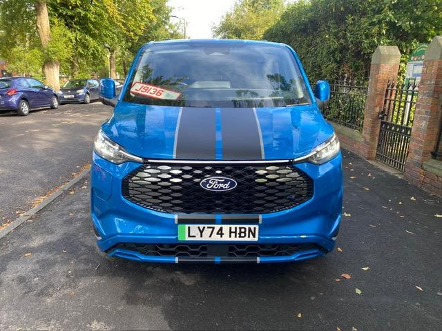 Ford E-Transit Custom 320 65kWh Sport Panel Van 5dr Electric Auto L1 H1 (218 ps)