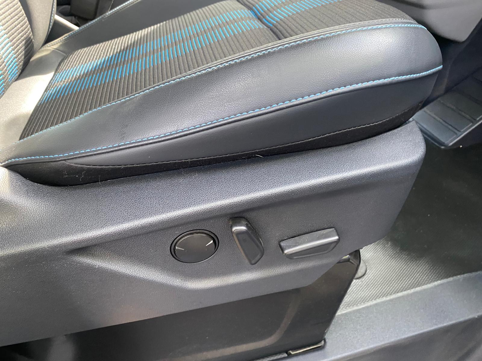 Ford E-Transit Custom 320 65kWh Sport Panel Van 5dr Electric Auto L1 H1 (218 ps)