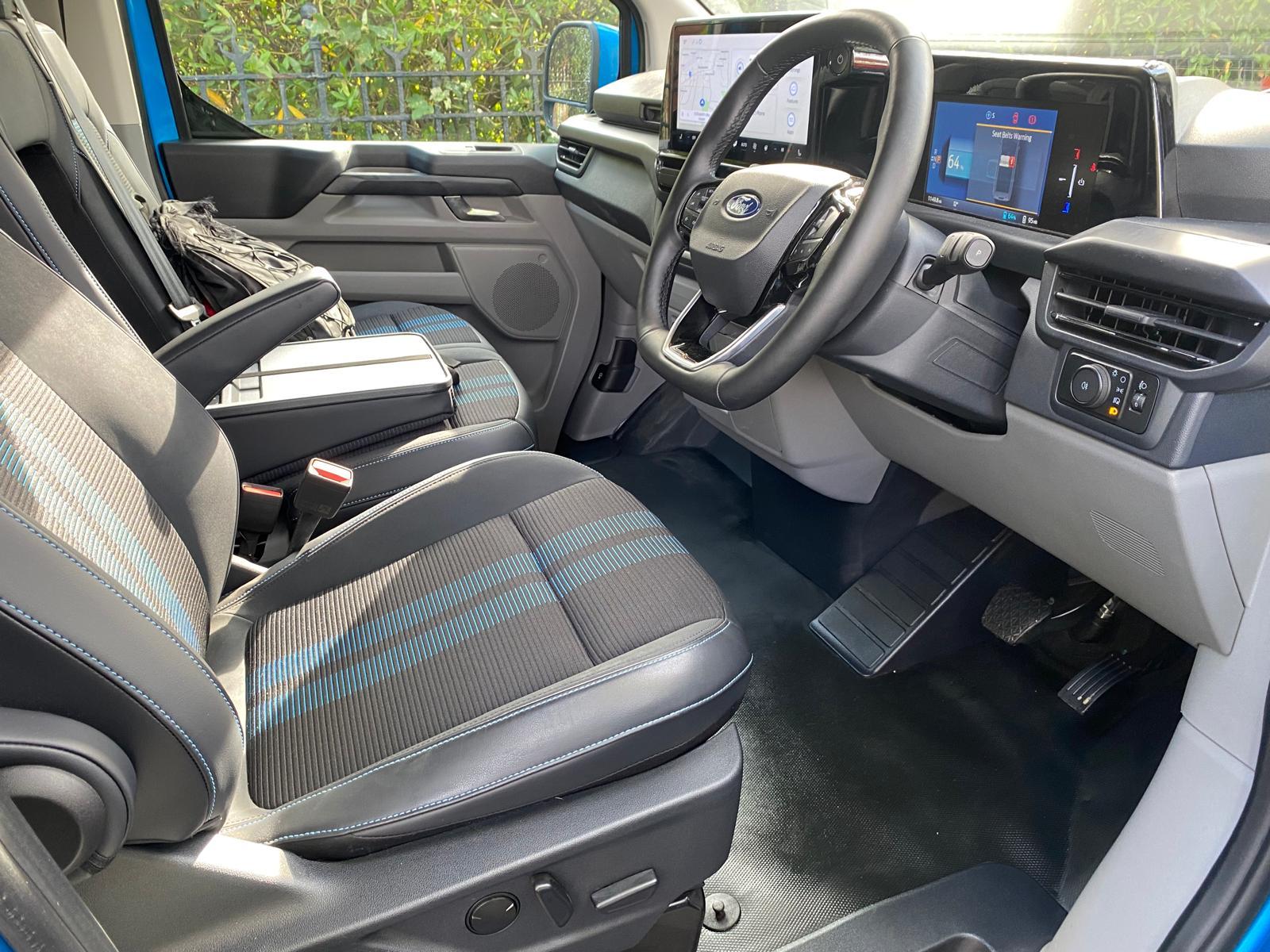 Ford E-Transit Custom 320 65kWh Sport Panel Van 5dr Electric Auto L1 H1 (218 ps)