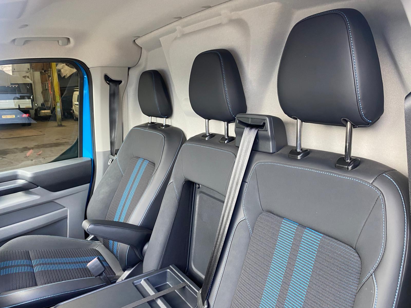 Ford E-Transit Custom 320 65kWh Sport Panel Van 5dr Electric Auto L1 H1 (218 ps)