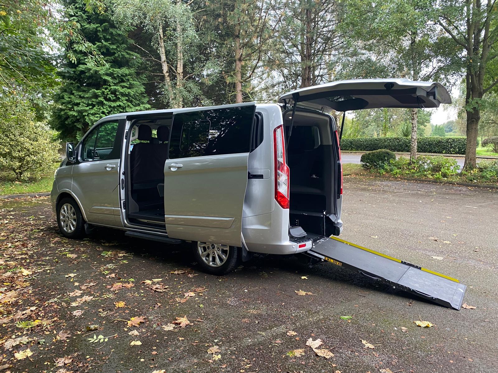 Ford Tourneo Custom 2.0 310 EcoBlue Titanium Minibus Double Cab Wheelchair Access 5dr Diesel Manual L1 Euro 6 (s/s) (130 ps)