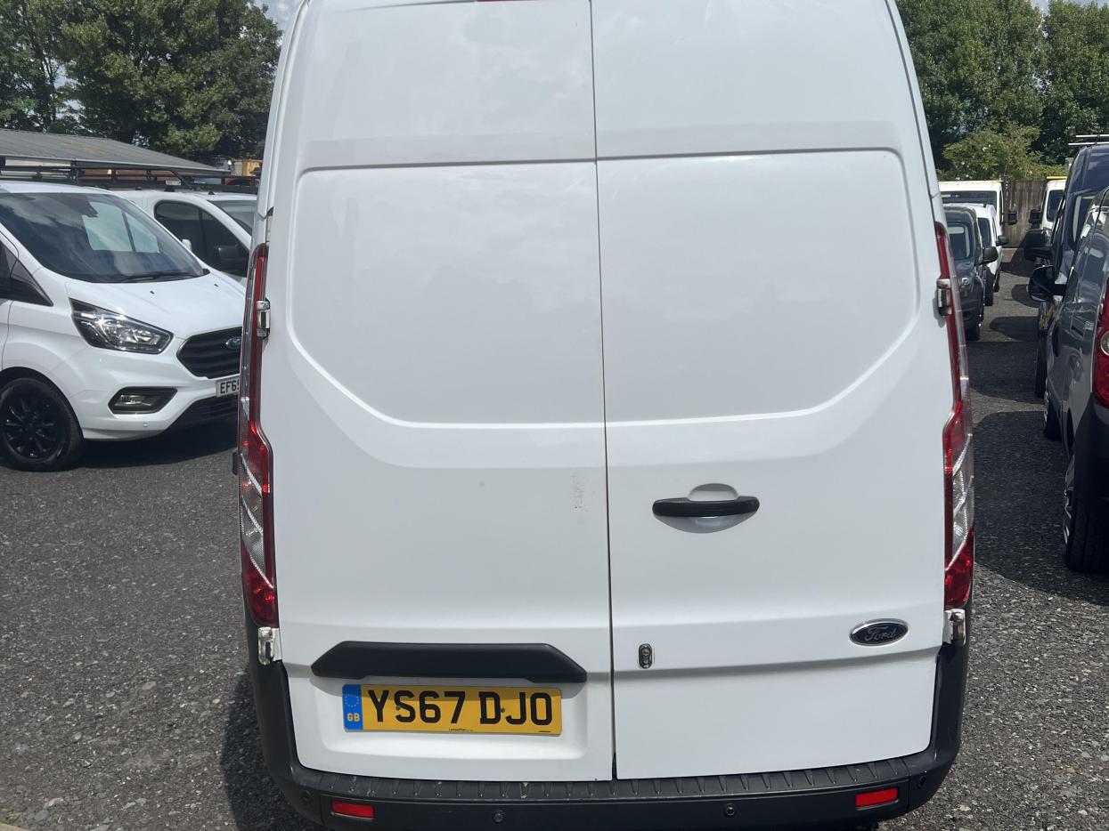 Ford Transit Custom 2.0 TDCi 290 Panel Van 5dr Diesel Manual L1 H2 (164 g/km, 104 bhp)