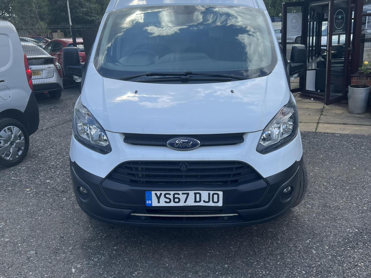 Ford Transit Custom 2.0 TDCi 290 Panel Van 5dr Diesel Manual L1 H2 (164 g/km, 104 bhp)