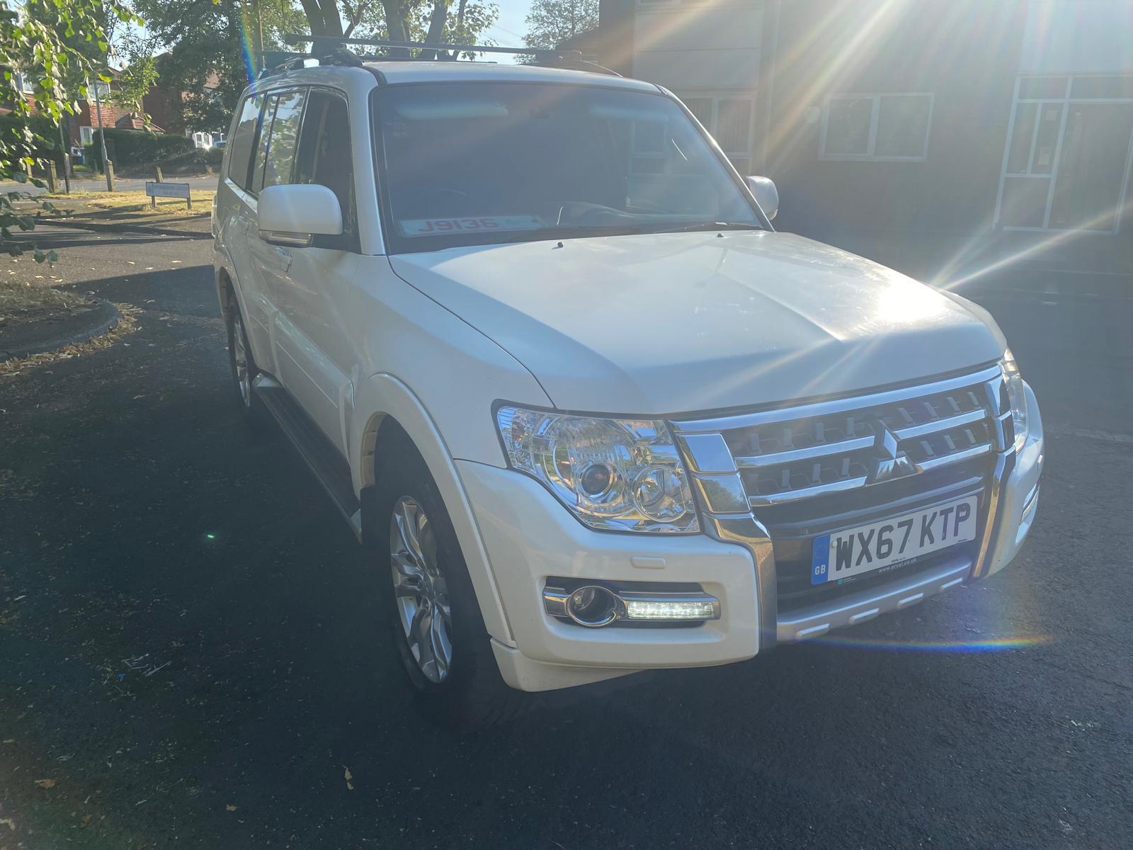 Mitsubishi Shogun 3.2 DI-DC SG2 SUV 5dr Diesel Auto 4WD LWB Euro 6 (187 ps)