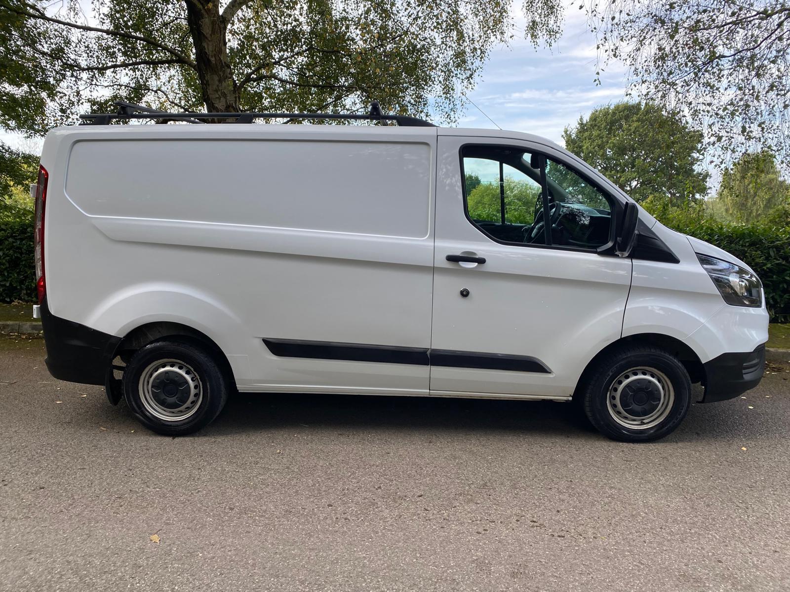 Ford Transit Custom 2.0 300 EcoBlue Panel Van 5dr Diesel Manual L1 H1 Euro 6 (105 ps)