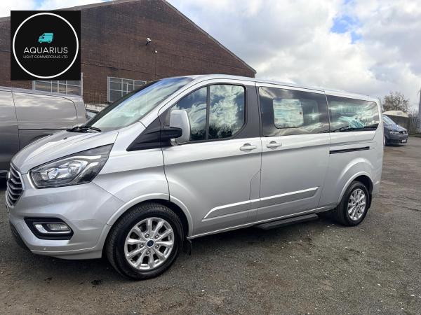Ford Tourneo Custom 2.0 310 EcoBlue Titanium Minibus Double Cab 5dr Diesel Manual L2 Euro 6 (s/s) (130 ps)