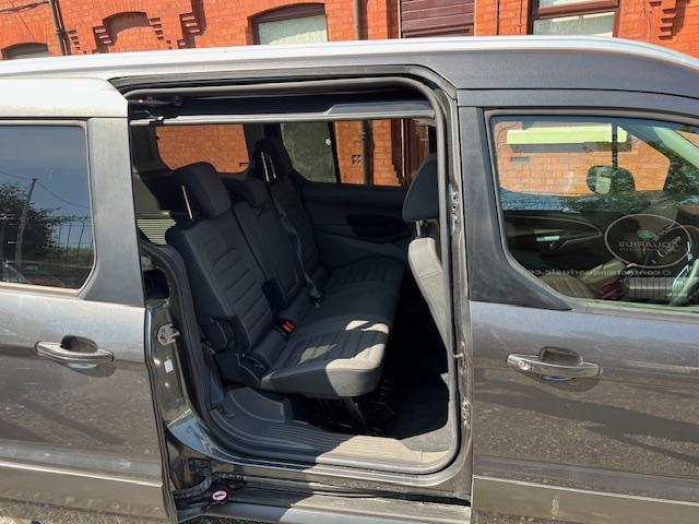 Ford Grand Tourneo Connect 1.5 EcoBlue Titanium MPV 5dr Diesel Auto Euro 6 (s/s) (120 ps)