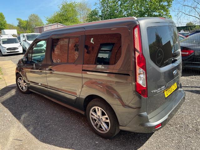 Ford Grand Tourneo Connect 1.5 EcoBlue Titanium MPV 5dr Diesel Auto Euro 6 (s/s) (120 ps)