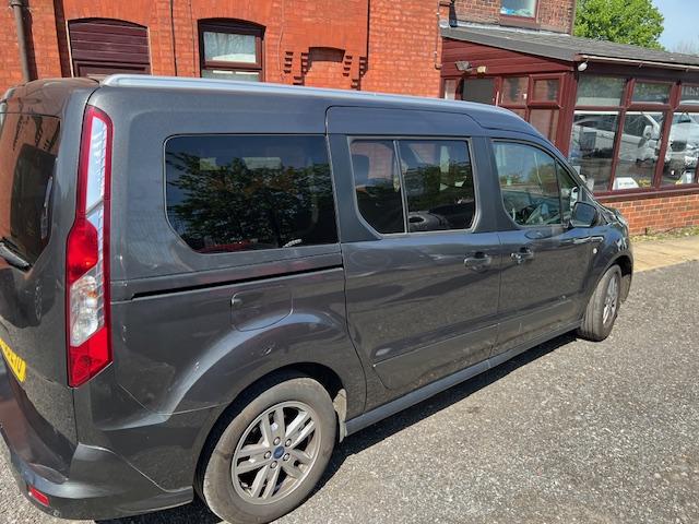 Ford Grand Tourneo Connect 1.5 EcoBlue Titanium MPV 5dr Diesel Auto Euro 6 (s/s) (120 ps)