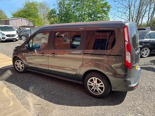 Ford Grand Tourneo Connect 1.5 EcoBlue Titanium MPV 5dr Diesel Auto Euro 6 (s/s) (120 ps)