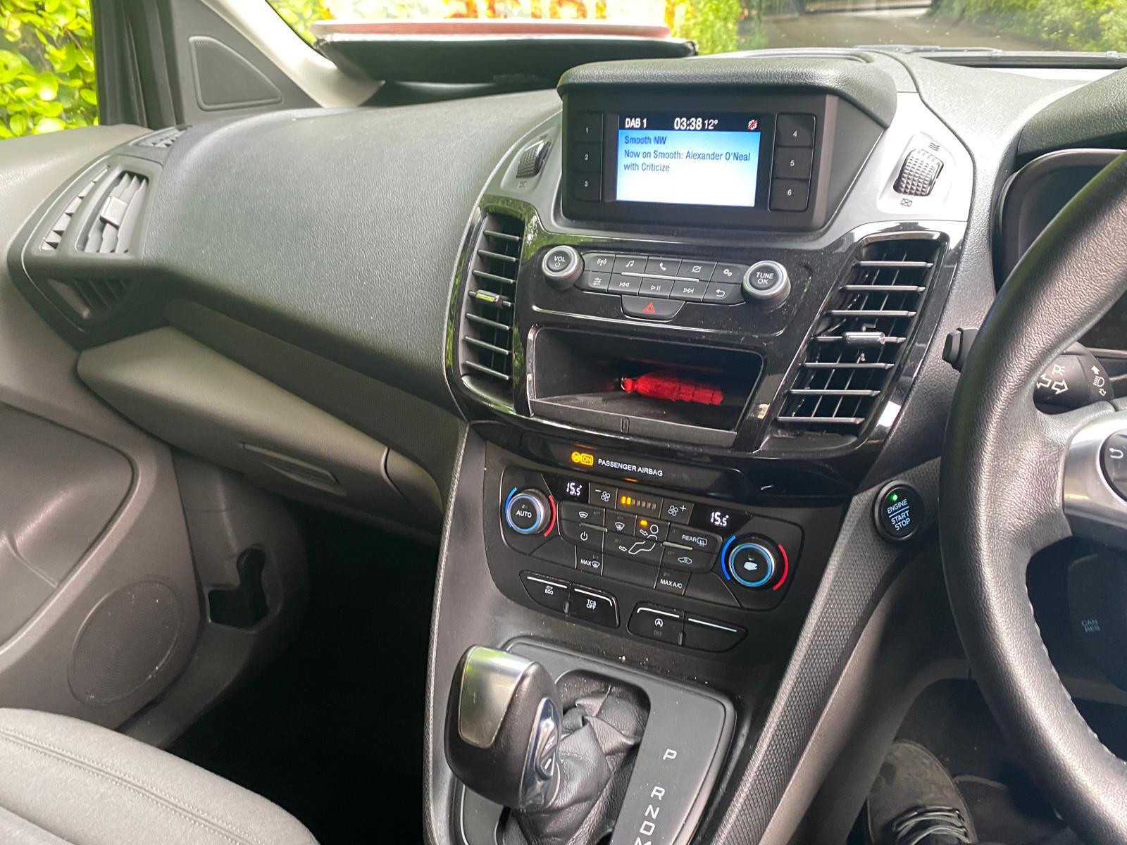 Ford Grand Tourneo Connect 1.5 EcoBlue Titanium MPV 5dr Diesel Auto Euro 6 (s/s) (120 ps)