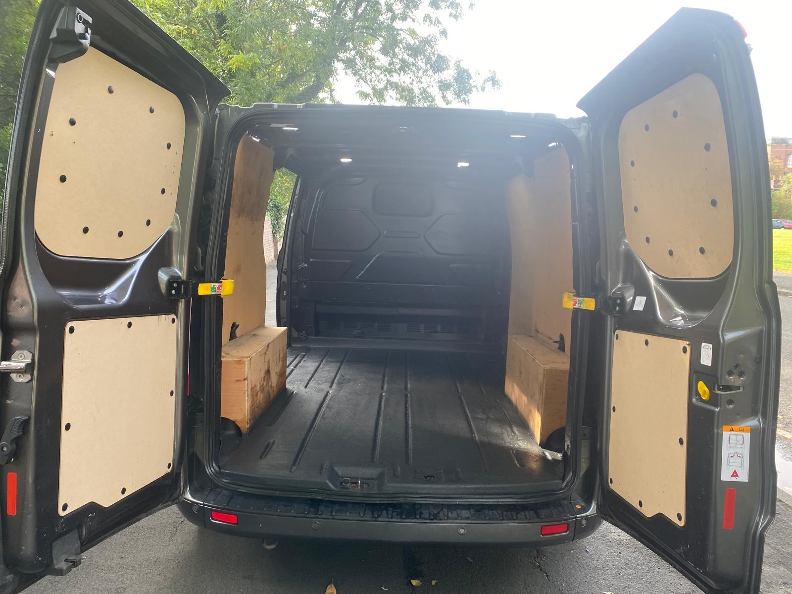Ford Transit Custom 2.0 290 EcoBlue Sport Panel Van 5dr Diesel Auto L1 H1 Euro 6 (s/s) (185 ps)