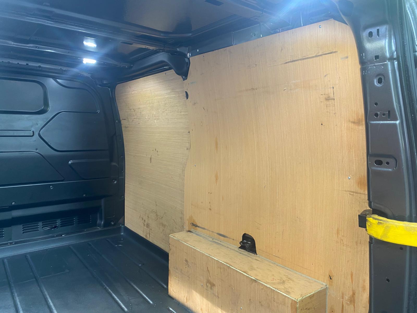 Ford Transit Custom 2.0 290 EcoBlue Sport Panel Van 5dr Diesel Auto L1 H1 Euro 6 (s/s) (185 ps)