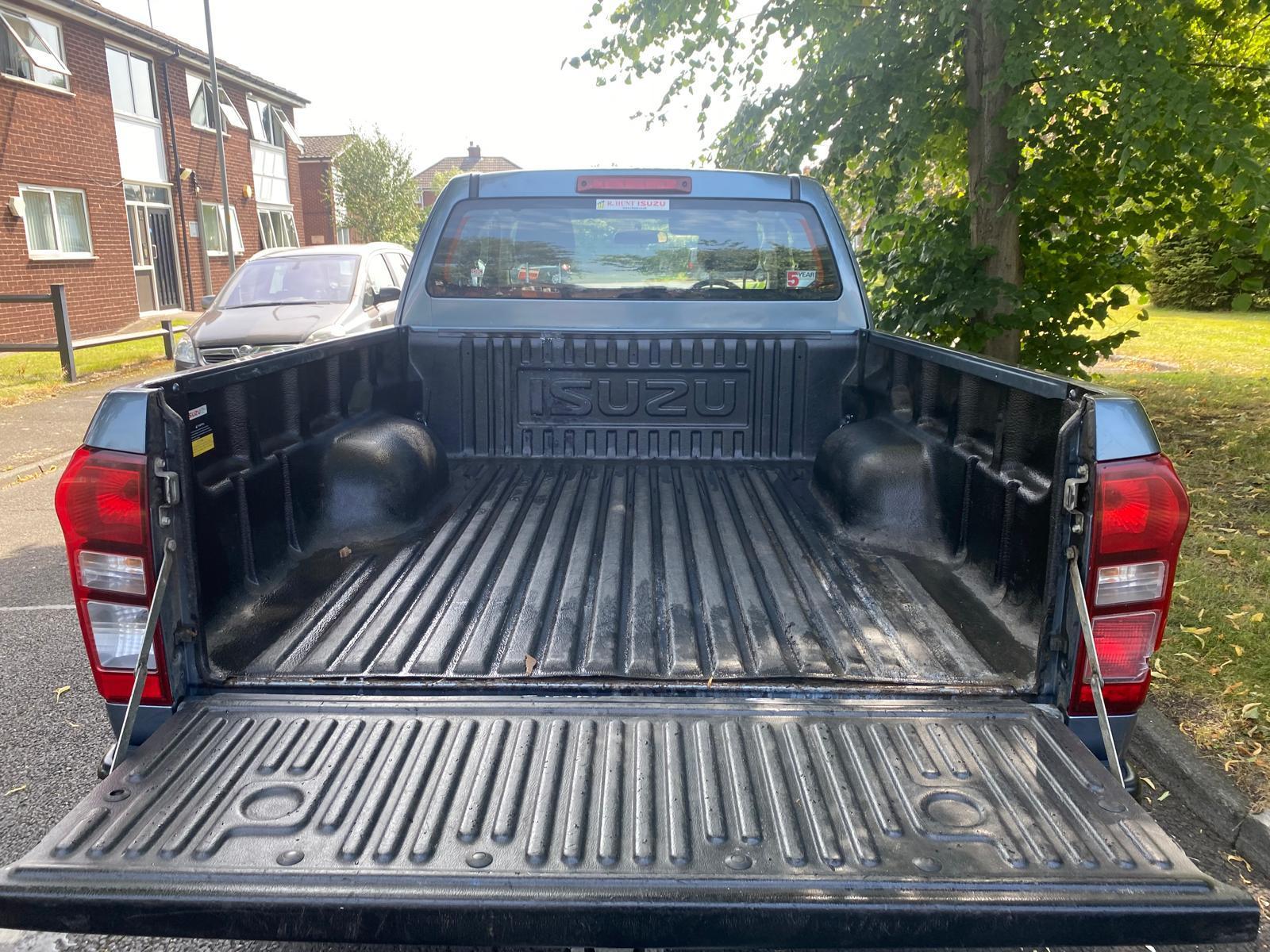 Isuzu D-Max 2.5 TD Pickup 2dr Diesel Manual 4x4 (194 g/km, 161 bhp)