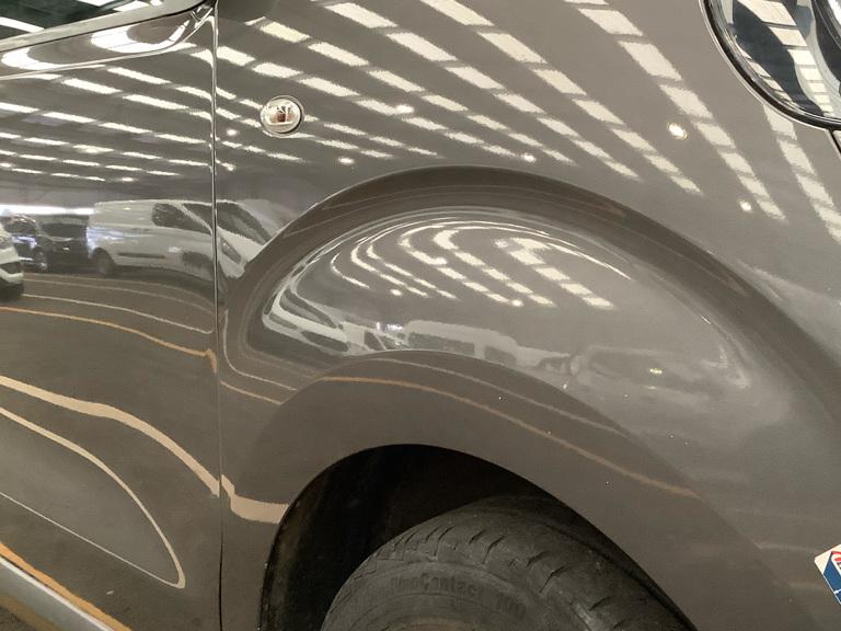 Peugeot Expert 2.0 BlueHDi 1400 Professional Standard Panel Van 6dr Diesel Manual MWB Euro 6 (s/s) (120 ps)