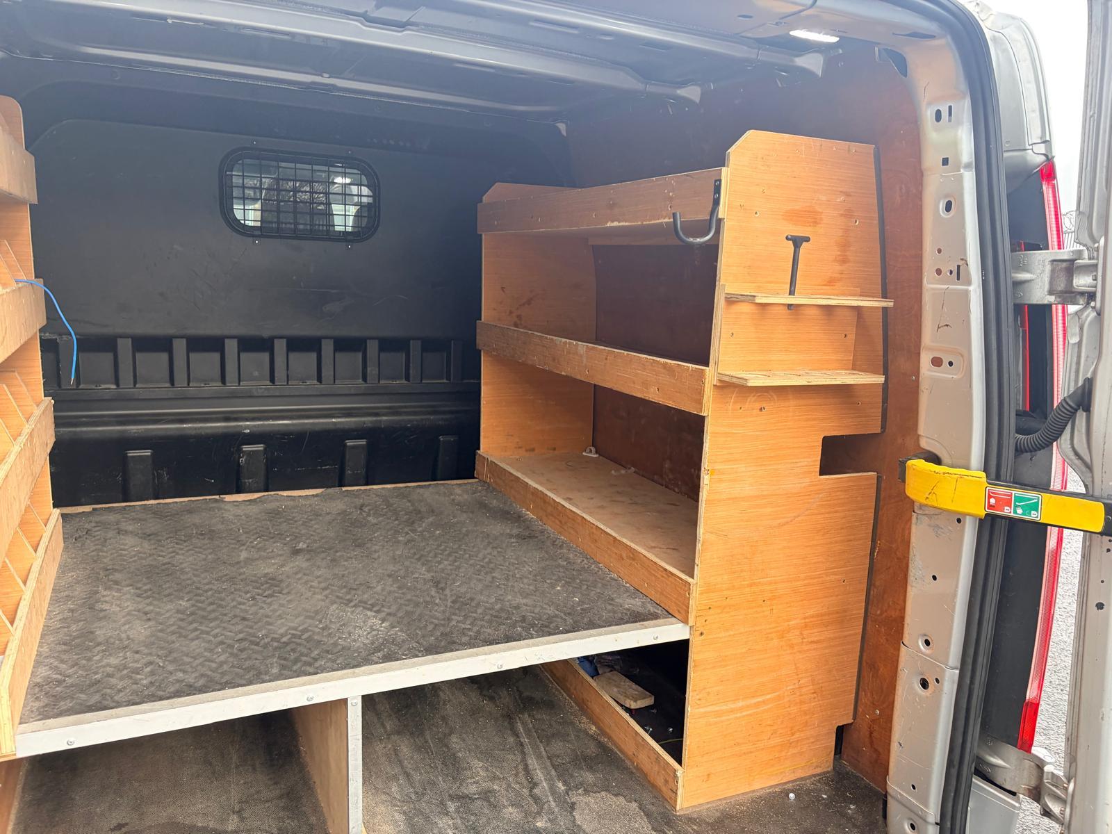 Ford Transit Custom 2.0 310 EcoBlue Sport Crew Van Double Cab 6dr Diesel Manual L2 H1 Euro 6 (5 Seat) (170 ps)