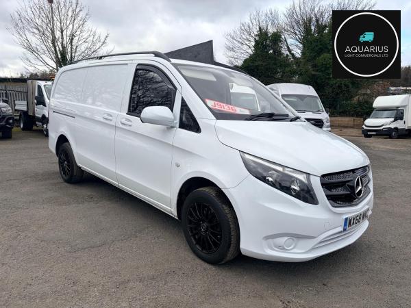 2019 VITO 10,999 VAT 2019 58,338 MILES DIESEL MANUAL... photo