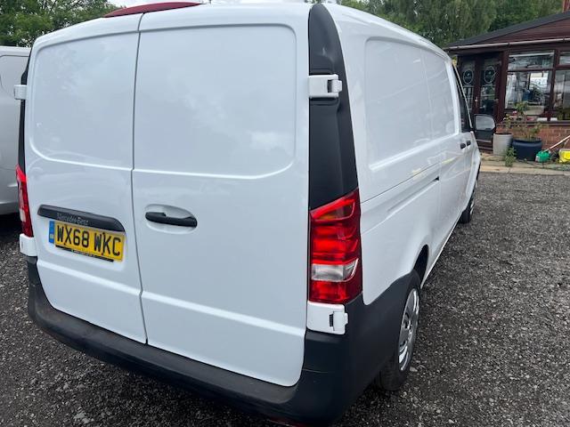 Mercedes-Benz Vito 1.6 111 CDI Panel Van 6dr Diesel Manual FWD L2 Euro 5 (114 ps)