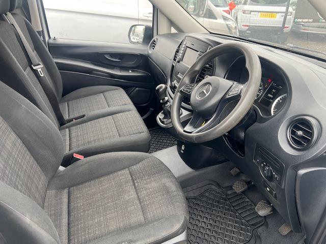 Mercedes-Benz Vito 1.6 111 CDI Panel Van 6dr Diesel Manual FWD L2 Euro 5 (114 ps)
