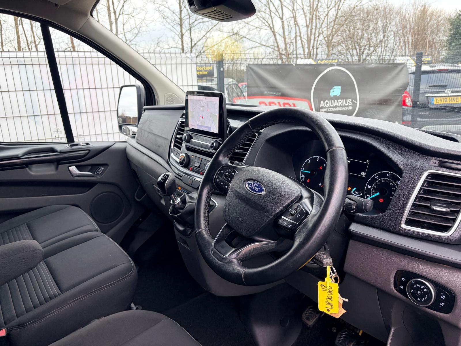 Ford Transit Custom 2.0 300 EcoBlue Limited Crew Van Double Cab 5dr Diesel Manual L1 H1 Euro 6 (s/s) (6 Seat) (170 ps)