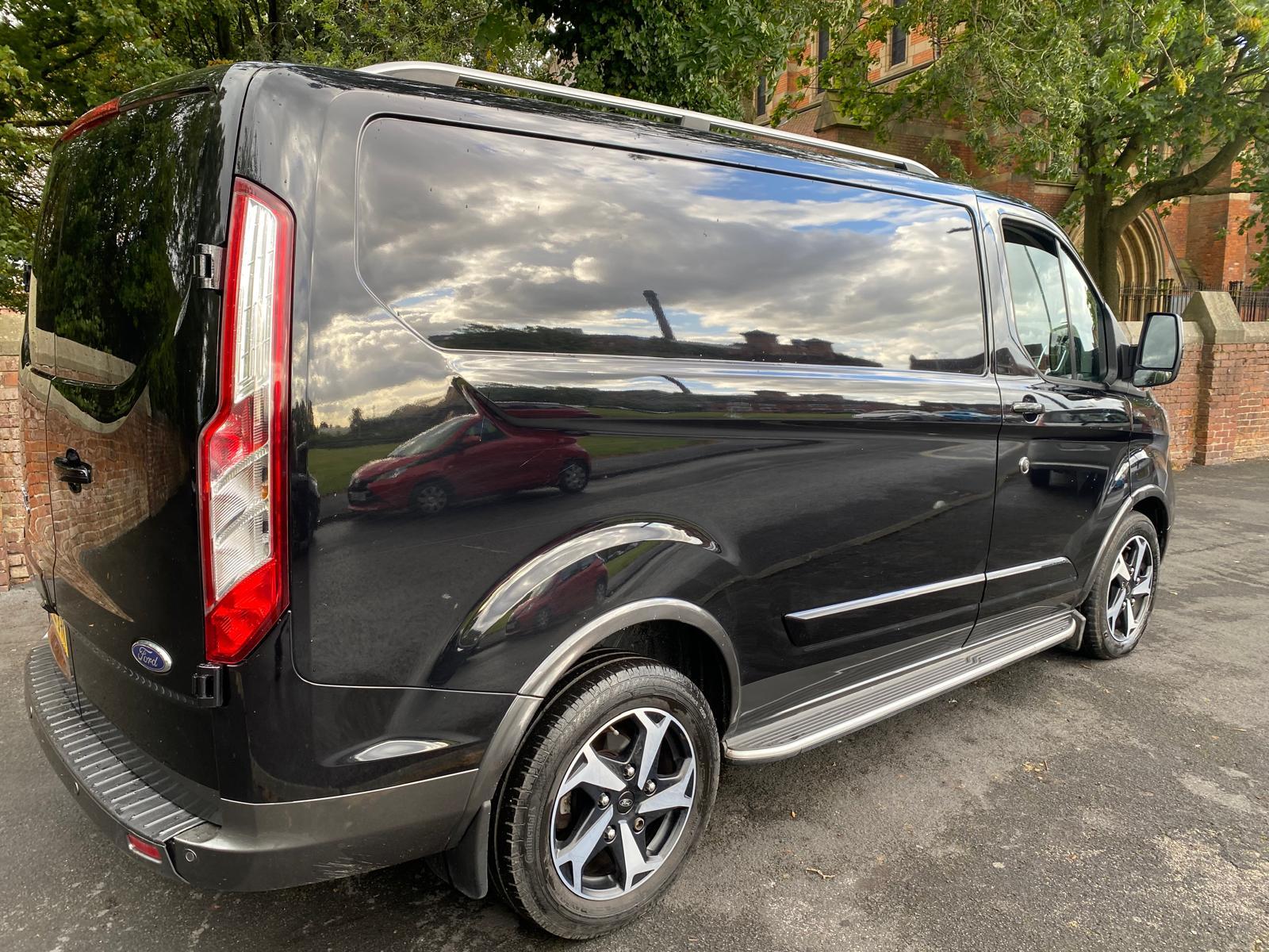 Ford Transit Custom 2.0 300 EcoBlue Active Panel Van 5dr Diesel Manual L1 H1 Euro 6 (s/s) (170 ps)