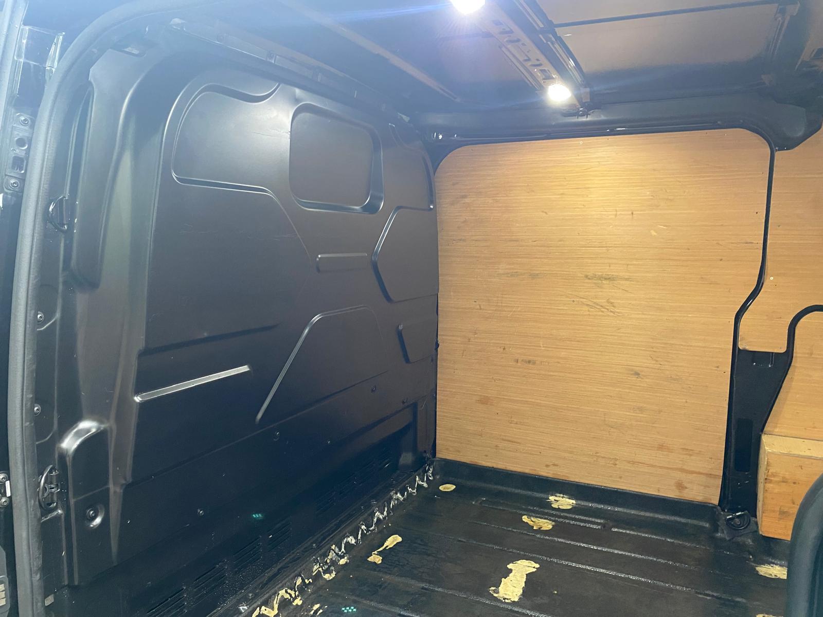 Ford Transit Custom 2.0 300 EcoBlue Active Panel Van 5dr Diesel Manual L1 H1 Euro 6 (s/s) (170 ps)